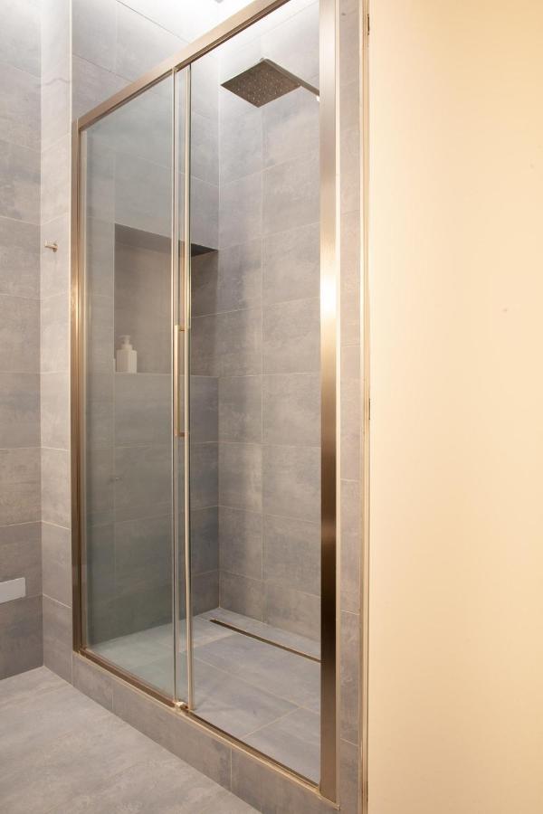 Bnbutler - Schiaparelli Suite Milaan Buitenkant foto